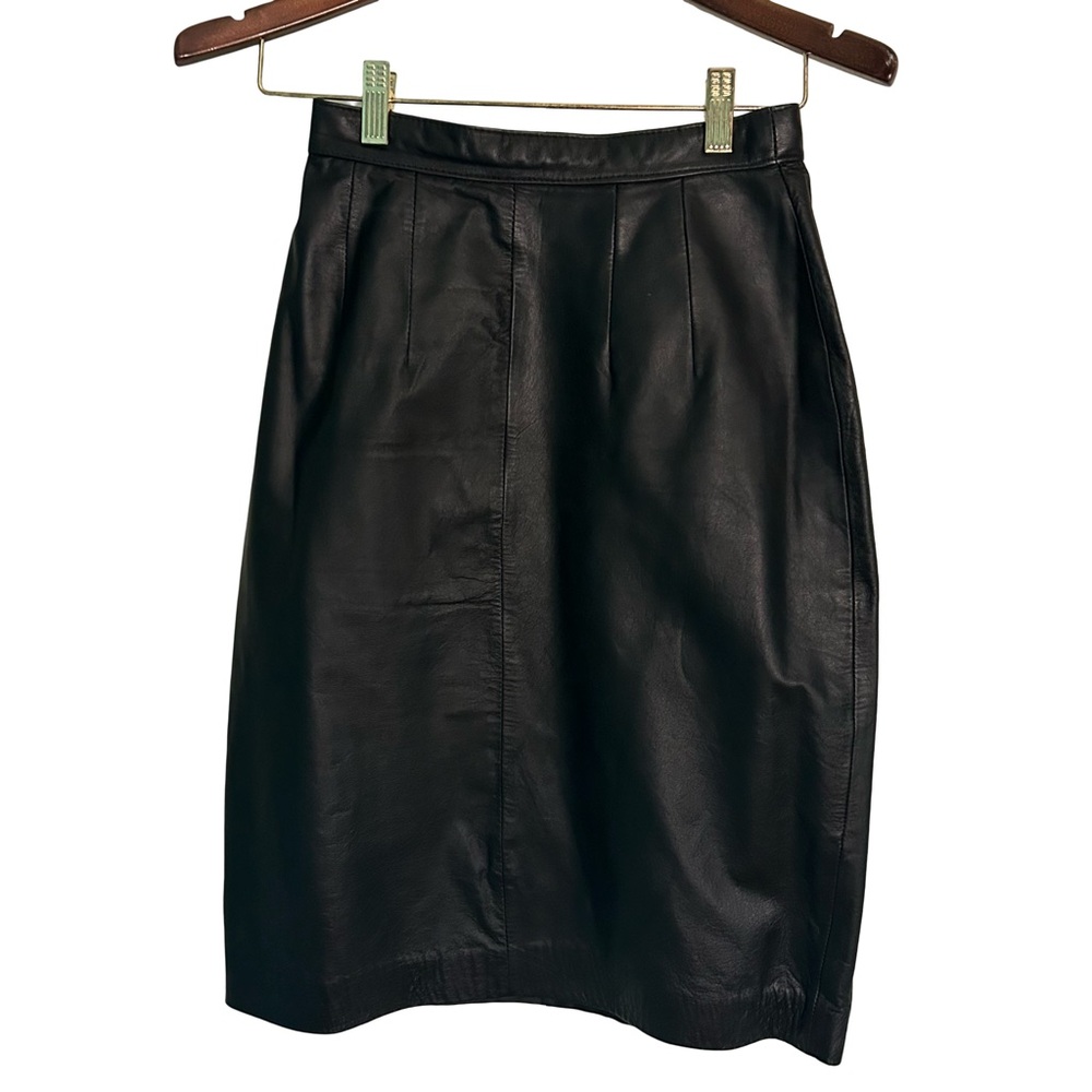 Petite Sophisticate Black Pencil Skirt